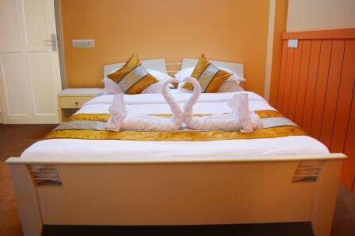 The Orange Hive (Standard Double Room)(Single Bed) - 1