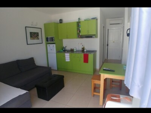 Sunny terrace & Private room - Gallery - 5