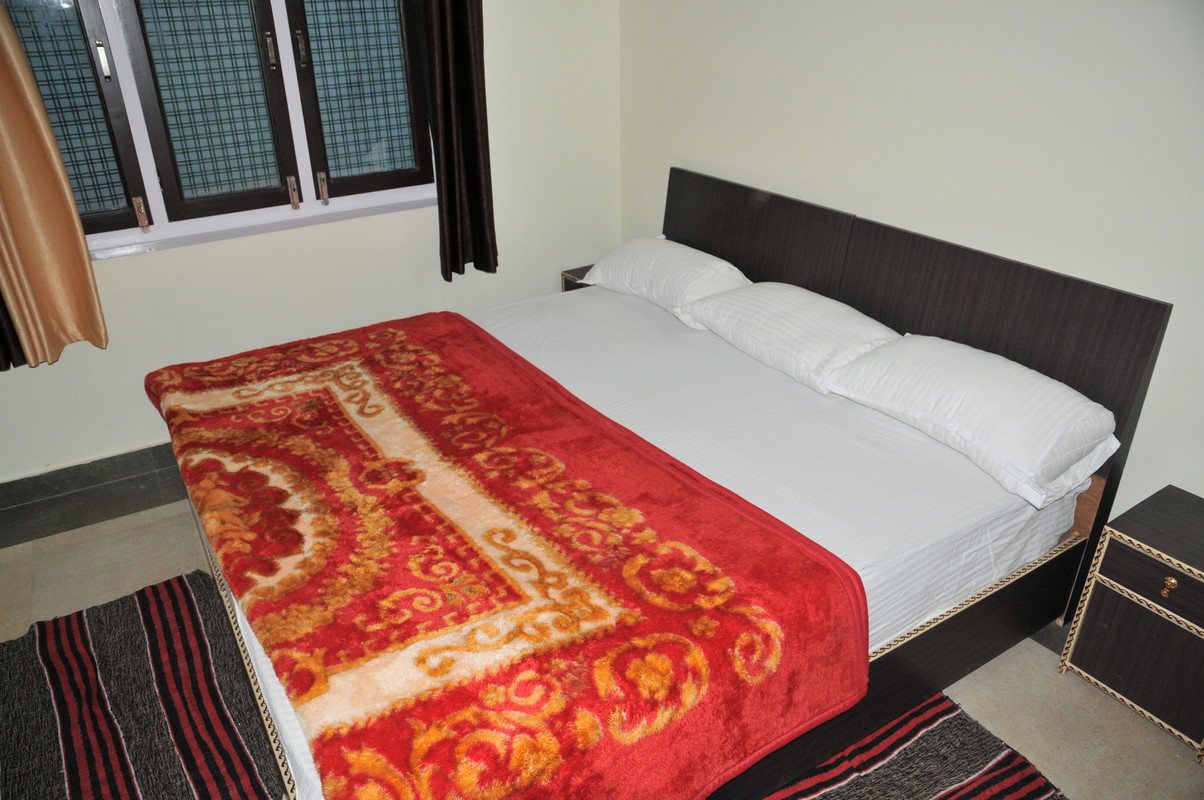 Tuskar(Single Bed) - 1