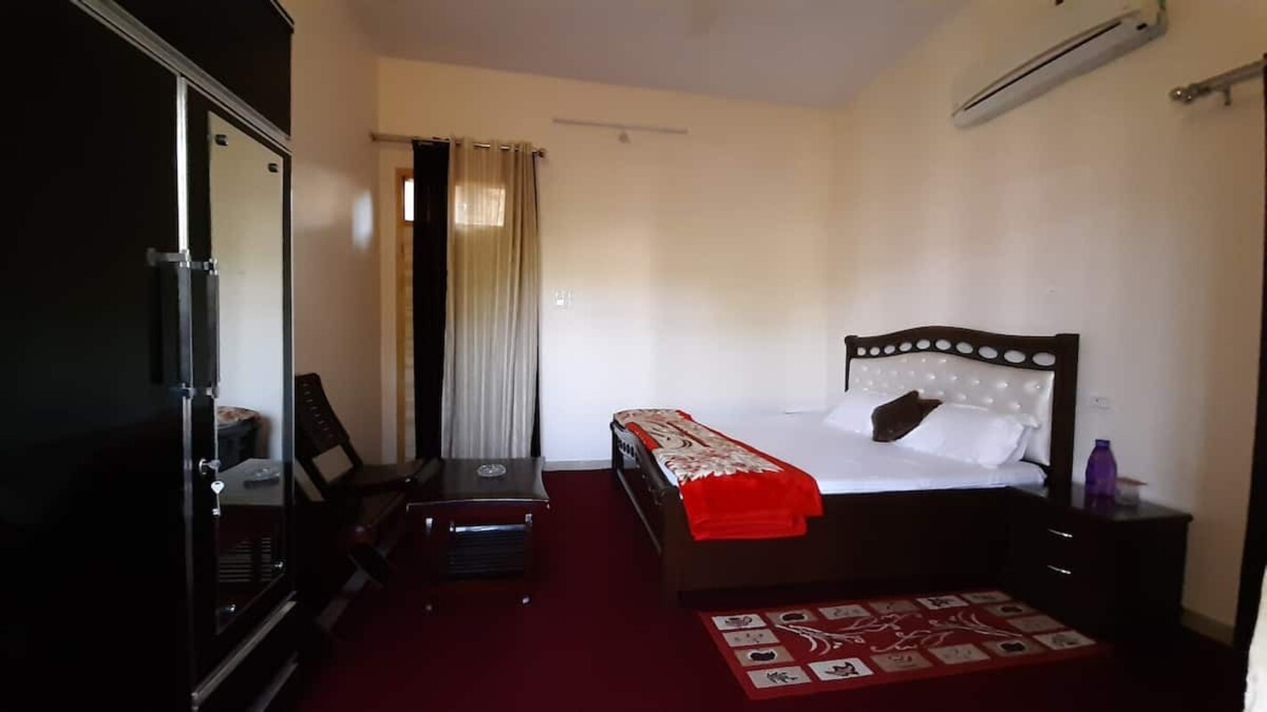 Room 2(Single Bed) - 1
