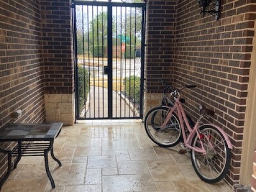 Fia’s Homestay in Gated Community 