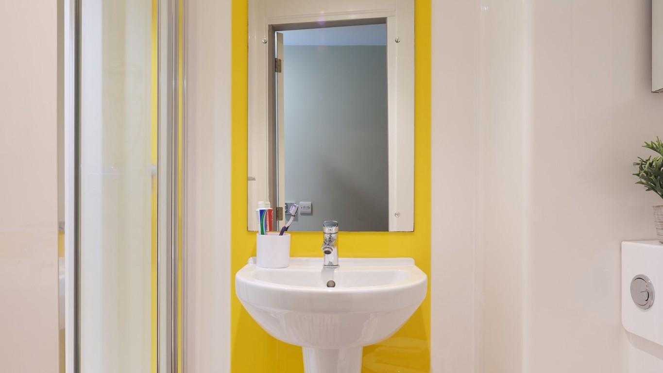  Deluxe Premium En-Suite  -  Gosford Gate  - Gallery -  5