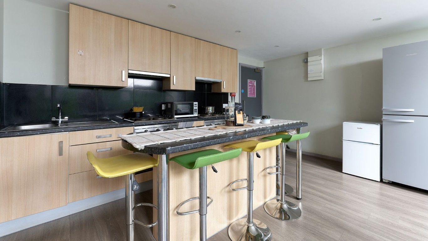  Penthouse En-Suite  -  Gosford Gate  - Gallery -  8