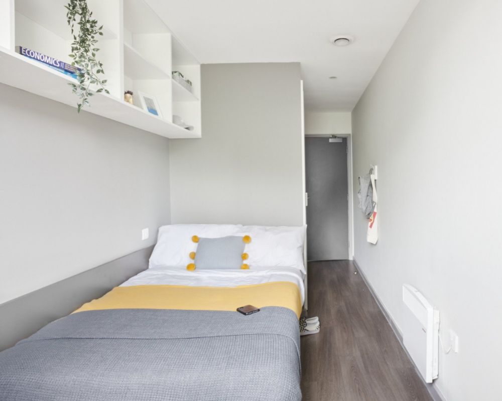  Classic En-Suite  -  Gosford Gate  - Gallery -  1