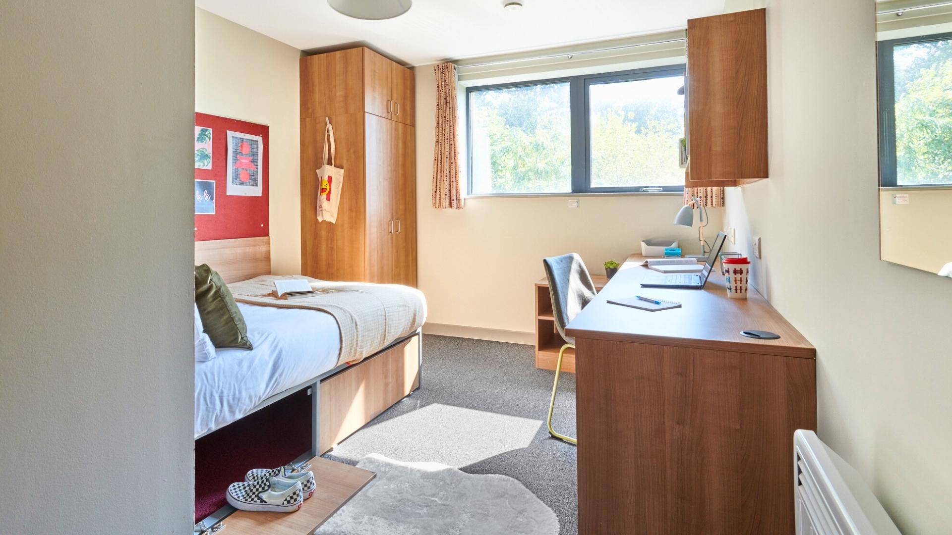  Classic En-Suite  -  The Northfield  - Gallery -  12