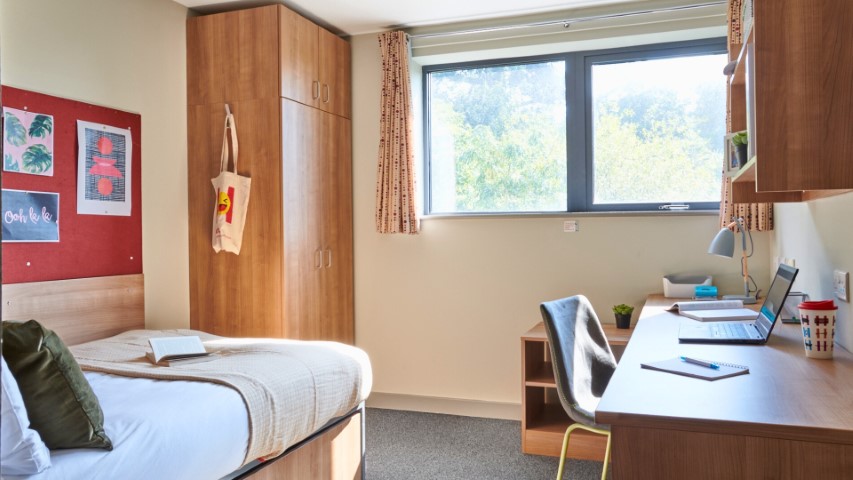  Classic En-Suite  -  The Northfield  - Gallery -  2