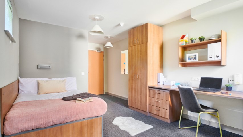  Premium En-Suite  -  The Northfield  - Gallery -  1