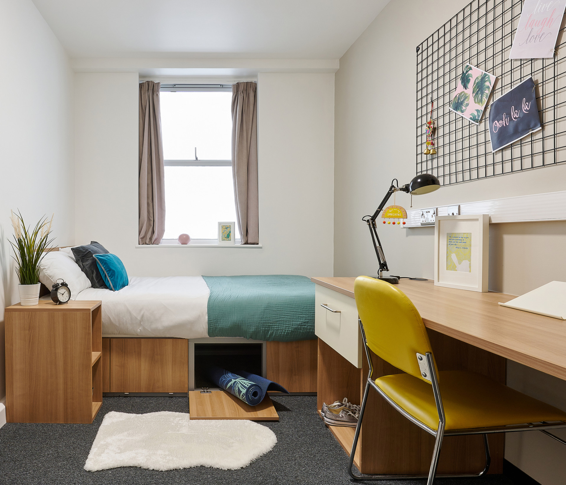 Classic Shared Flat - 1