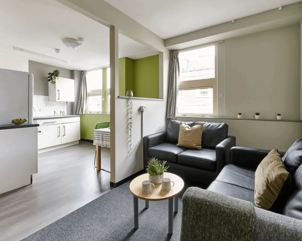 Basic En-Suite - 8