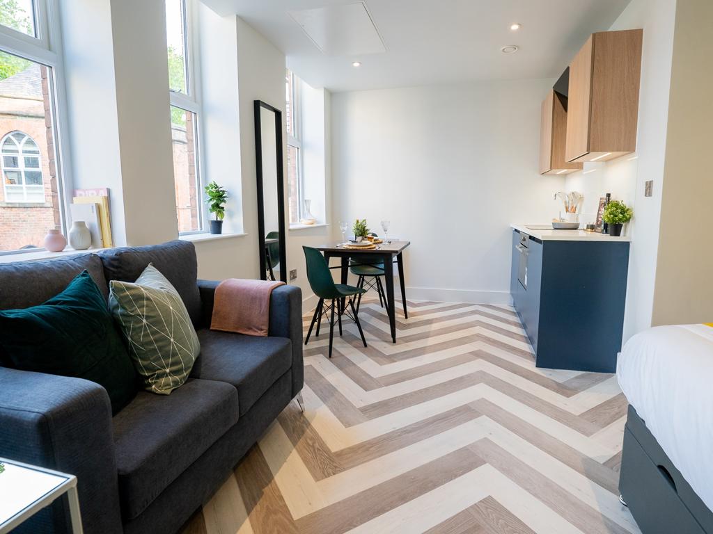  Studio Apartment (Medium)  -  Duke Street  - Gallery -  11