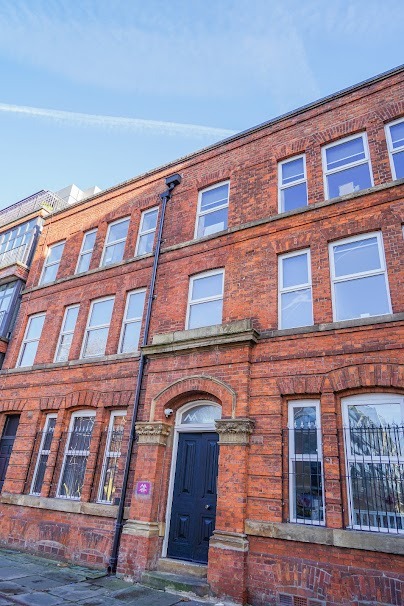 1 Bedroom Duplex Apartment (Extra Large) - Duke Street - Gallery - 2
