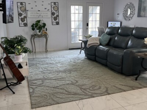 Clean Private Room Near Houston