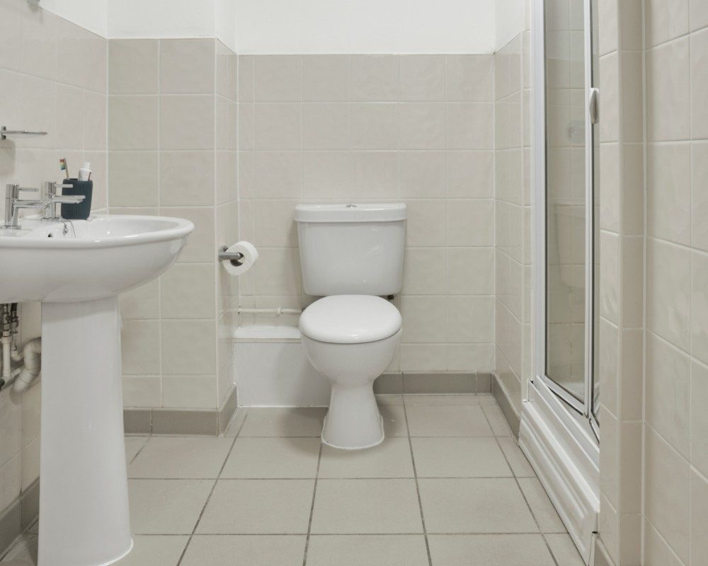  Classic En-Suite  -  Sky Blue Point  - Gallery -  17