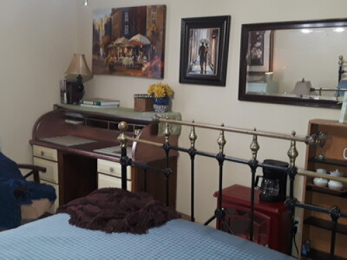 Victoria's Place - Gallery - 2