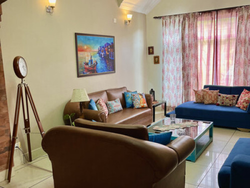 Vara Homestay hosted by Meena Yoga - Gallery - 24