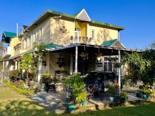 Vara Homestay hosted by Meena Yoga - Gallery - 15