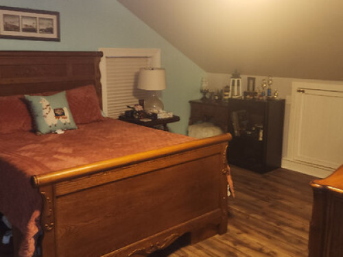Private upstairs room and bath