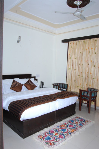Kasauli friendly host - Gallery - 6