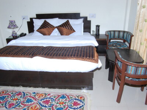 Kasauli friendly host - Gallery - 13