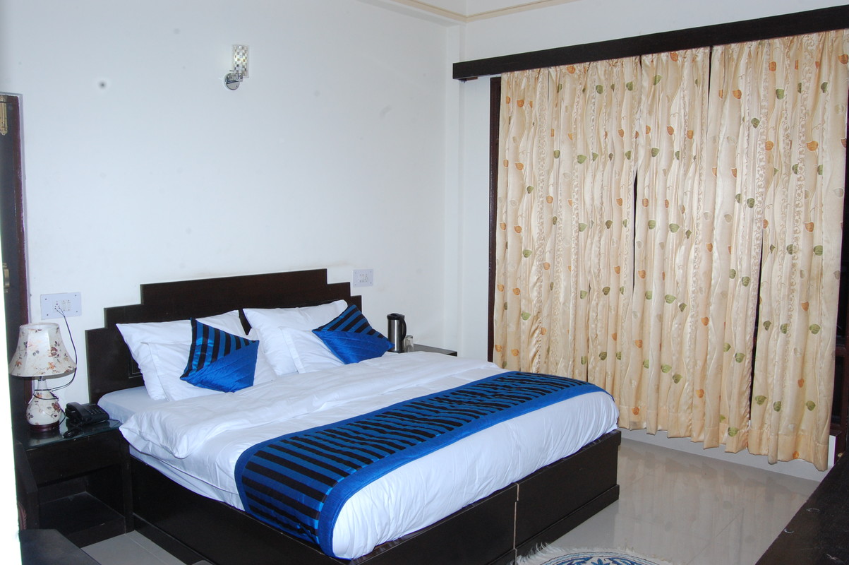 Room 4(Single Bed) - 1