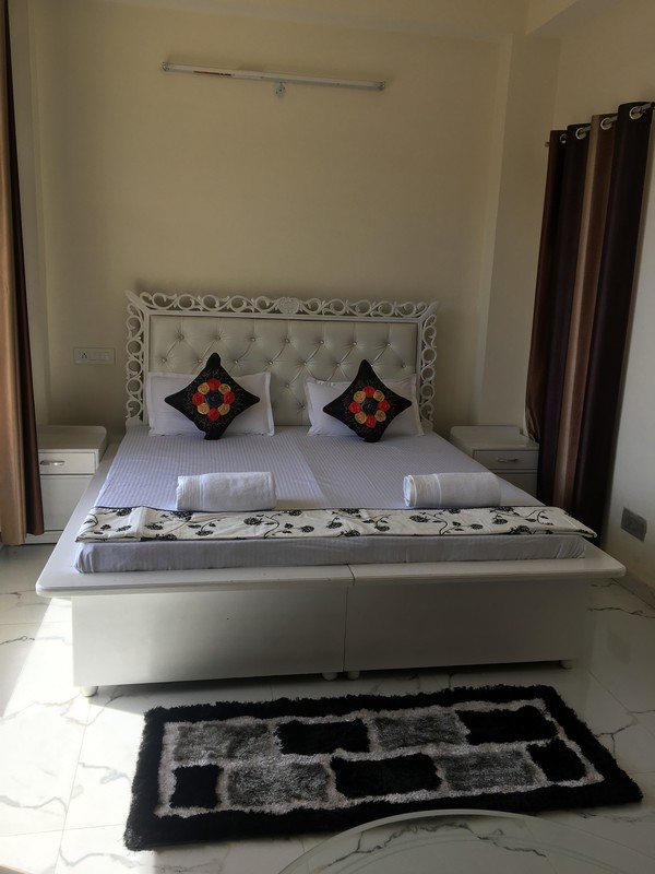 Premium Room (Full Room) - 1
