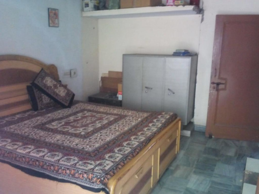 Room1/master Bedroom(Single Bed) - 1