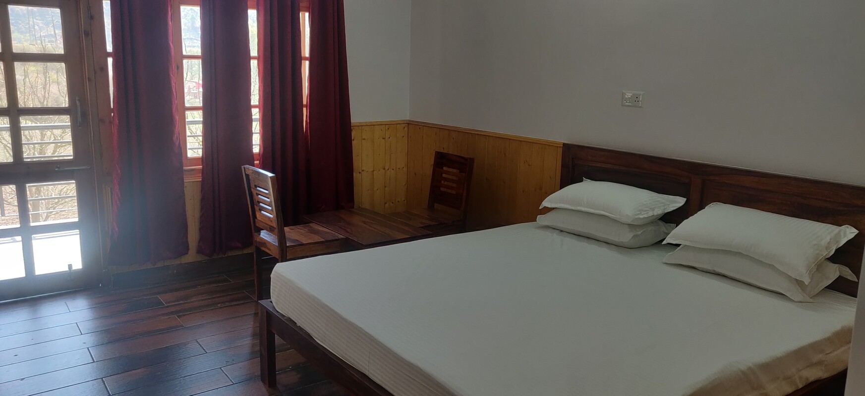 Room No 101(Full Room) - 1