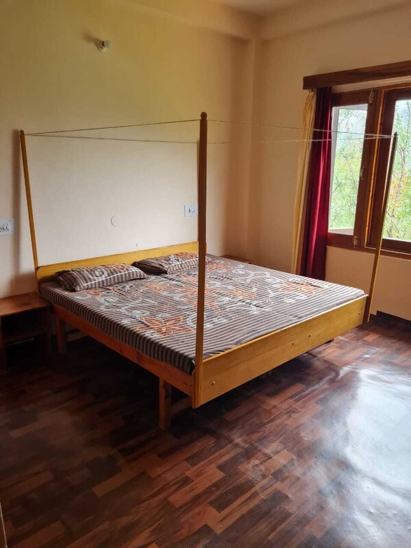 Double Bed Room With Mountain View(Full Room) - 1