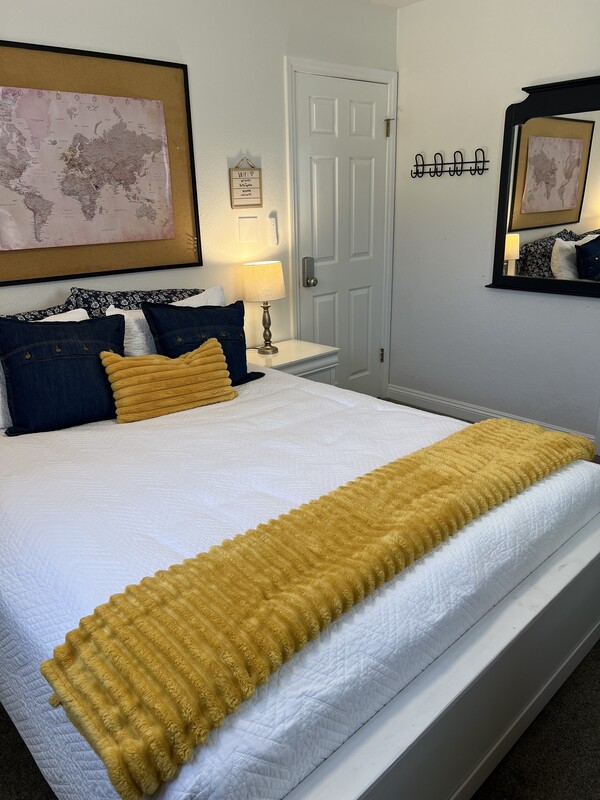 Downstairs Bedroom 1(Single Bed) - 1