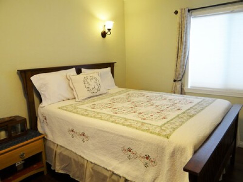 Experienced Host waiting for you!