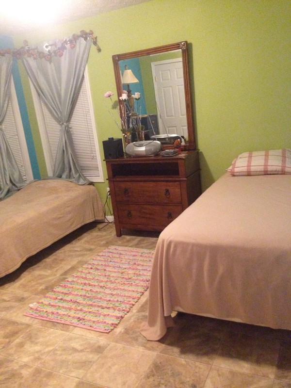 5 Bedroom (Full Room) - 1
