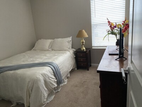 Home Away From Home Professionals - Gallery - 14