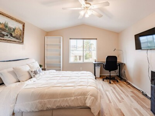 Fully Furnished room with swimming