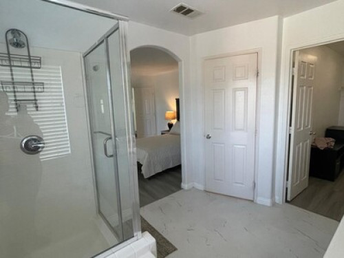 MASTER Room for RENT single couple  - Gallery - 19