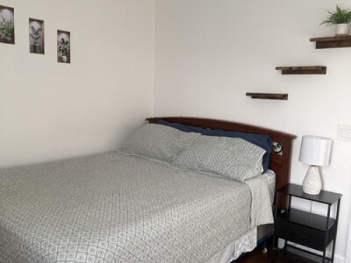 MASTER Room for RENT single couple  - Gallery - 2