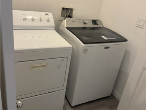 MASTER Room for RENT single couple  - Gallery - 17