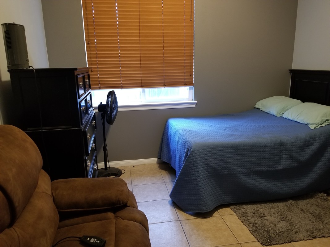 Downstairs Bedroom - Near Guest Bathroom(Full Room) - 1