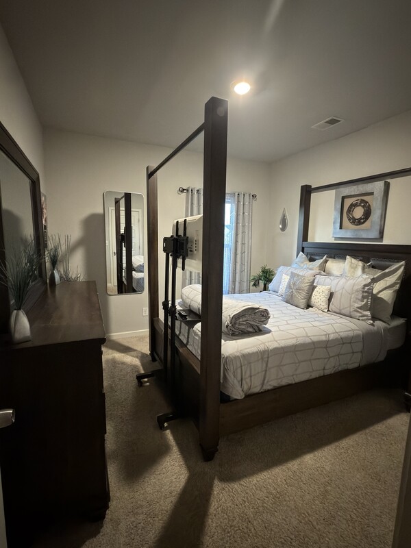 Bedroom On Main Floor (Full Room) - 1