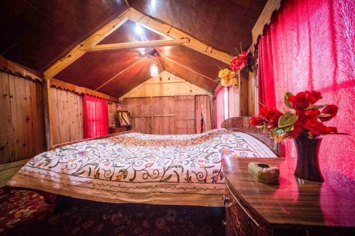 Floating Room(Single Bed) - 1