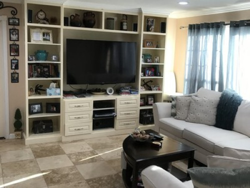 Cozy Room with Private Bathroom  - Gallery - 11