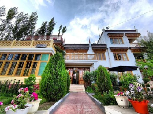 Welcome to Leh Ladakh 