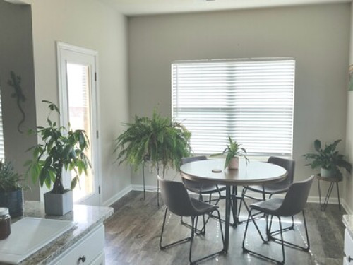 Quiet suburban home - Gallery - 4