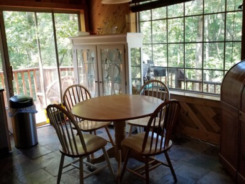 Cozy hot tub cabin - Gallery - 4