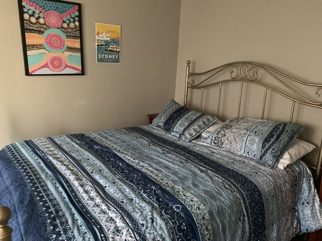 1 Queen Bed(Full Room) - 1