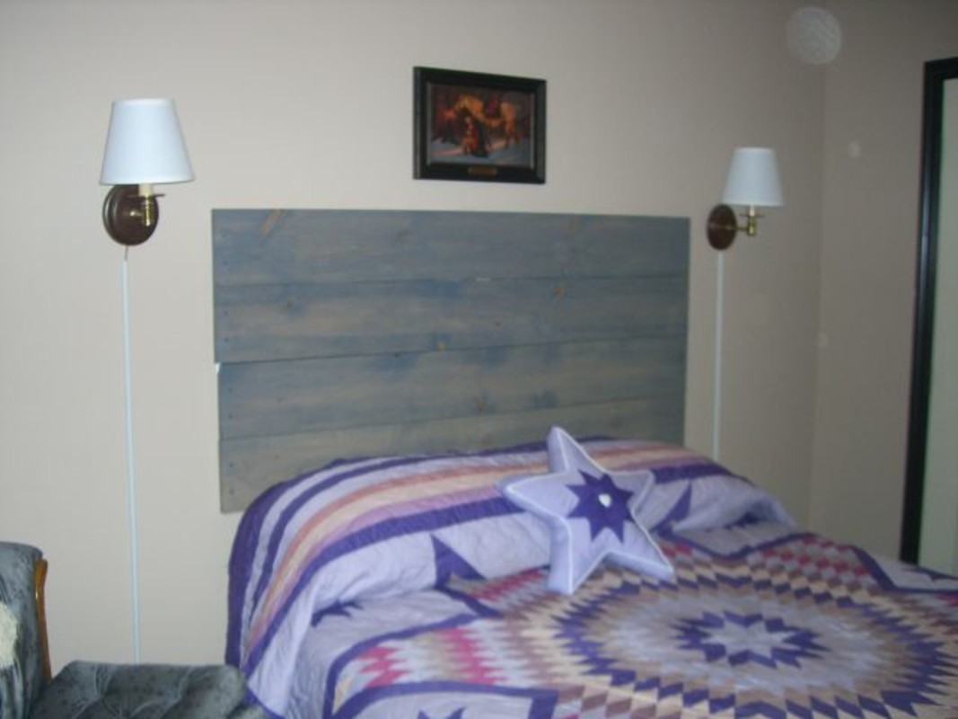 Washington Bedroom(Single Bed) - 1