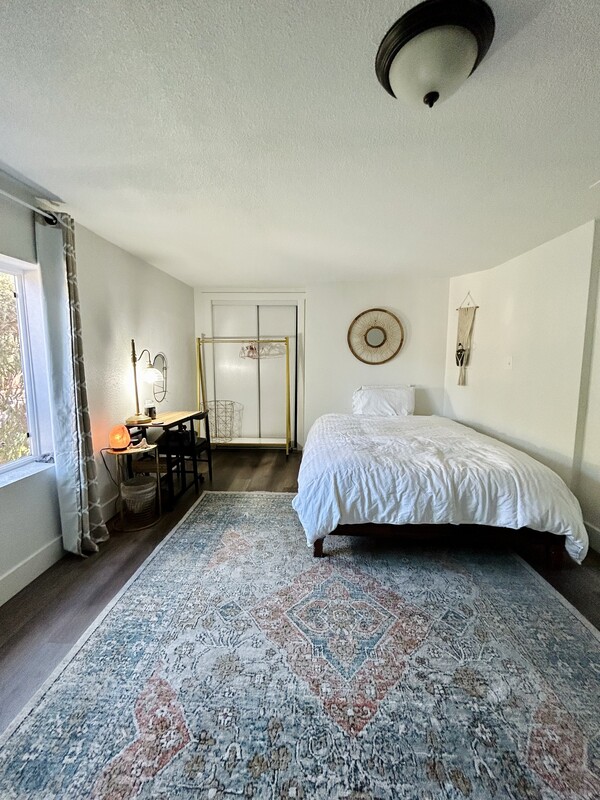 Spacious Room(Single Bed) - 1