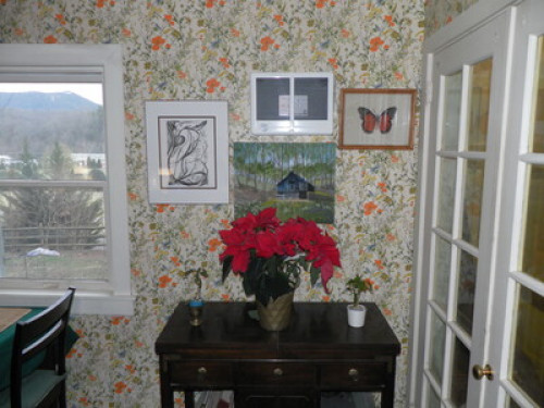 Pet Friendly Home of Gemstone Elves - Gallery - 13