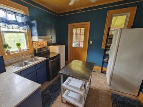 1920 Cozy Historic Home - Gallery - 6
