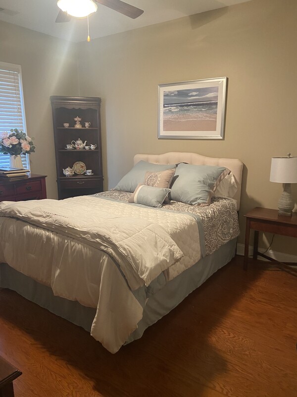 Guestroom On First Floor(Full Room) - 1