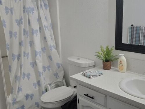 Walking distance to Malls and resta - Gallery - 3